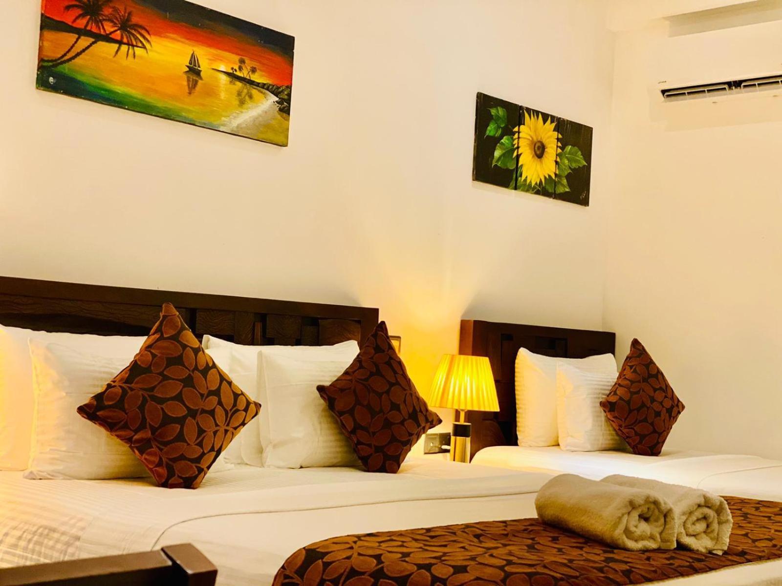 Airport Faith Hotel Katunayaka Quarto foto